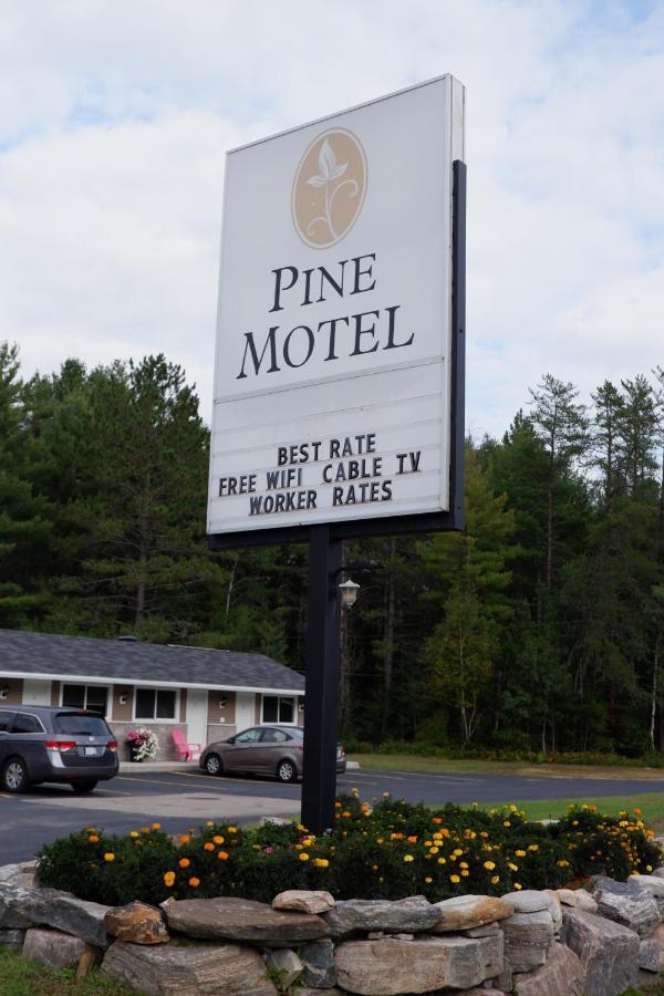 Motel Pine
