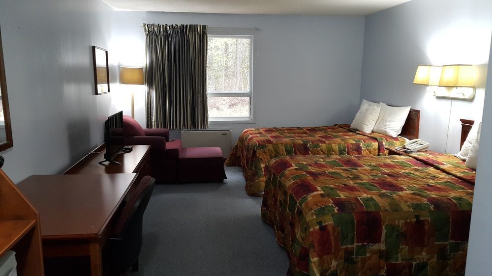 Pine Motel